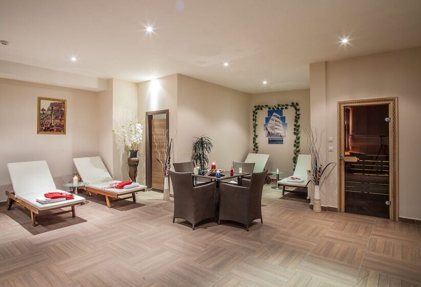 Carlton Hotel Old City