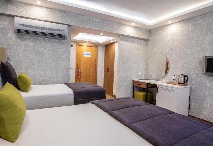 Carlton Hotel Old City