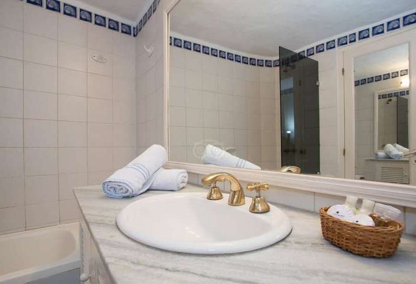 Club Hotel Casapueblo