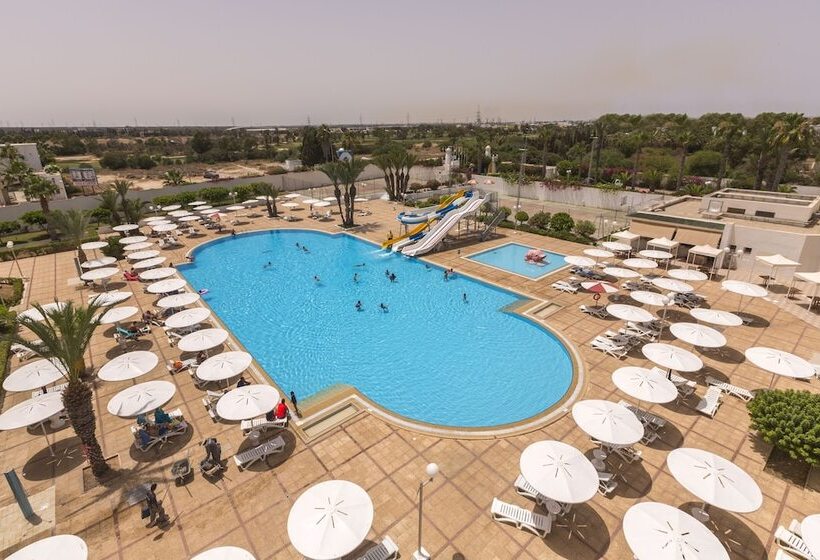 ホテル El Mouradi Skanes