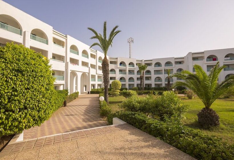 ホテル El Mouradi Skanes