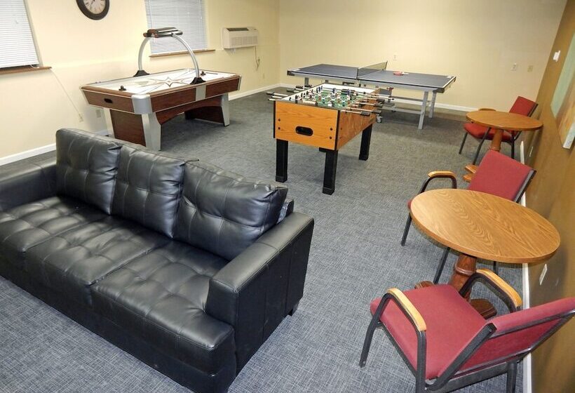 هتل Fairbridge Inn, Suites & Conference Center – Missoula