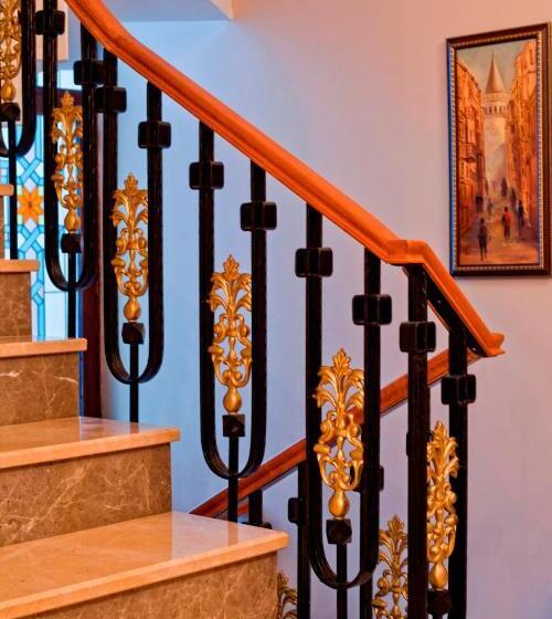 هتل Glk Premier Acropol Suites & Spa