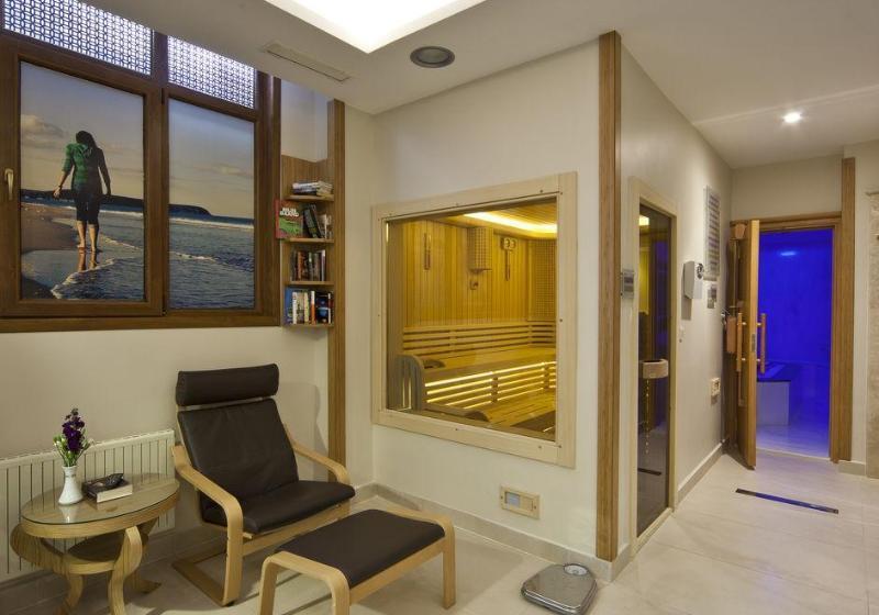 هتل Glk Premier Acropol Suites & Spa