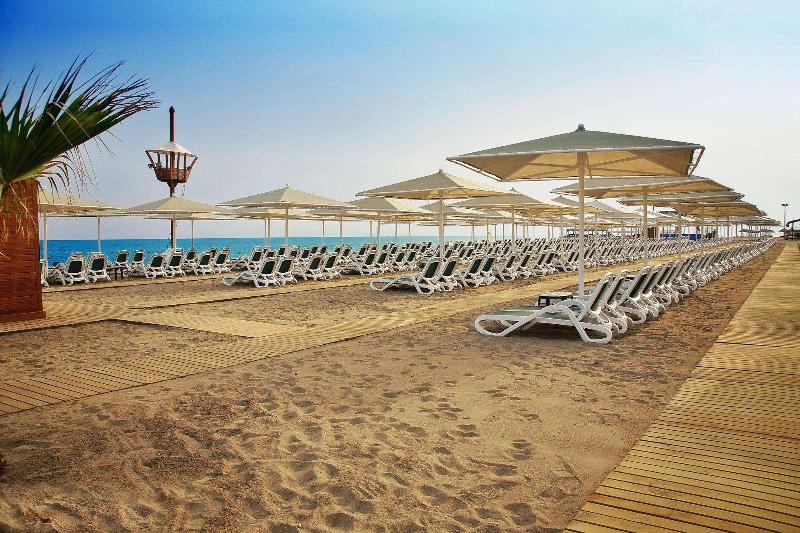 בית מלון כפרי Gloria Golf Resort