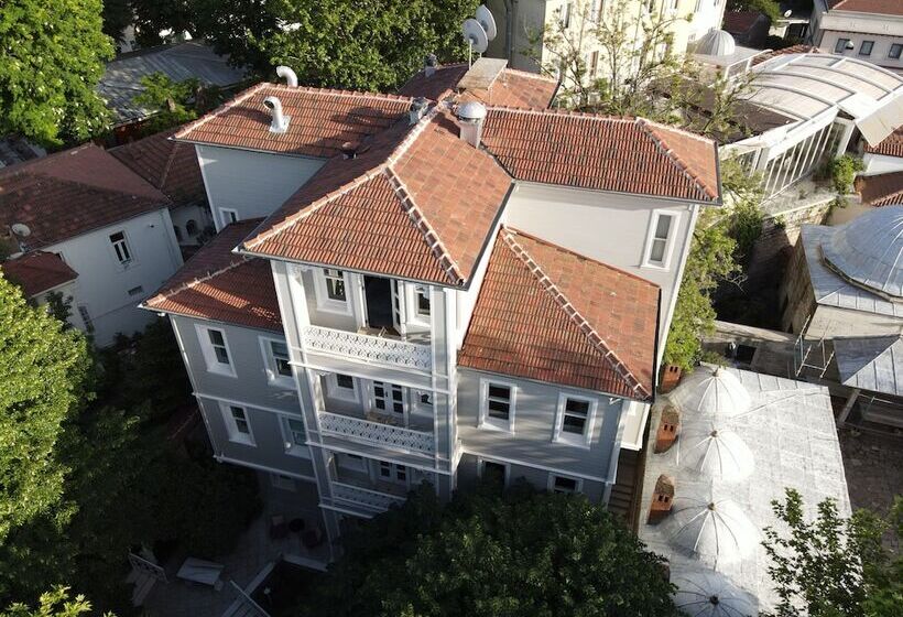 Hotel Hagia Sofia Mansions Istanbul, Curio Collection By Hilton