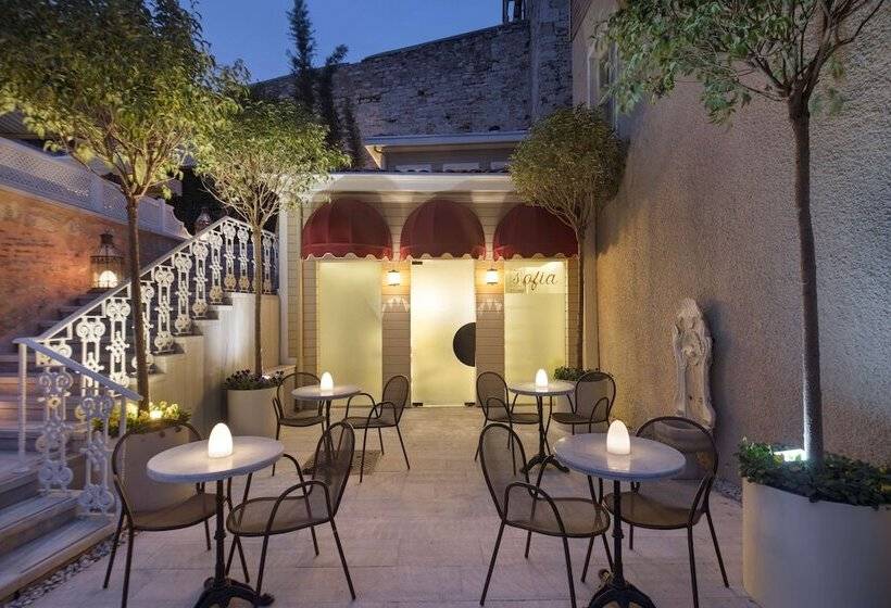 Hotel Hagia Sofia Mansions Istanbul, Curio Collection By Hilton