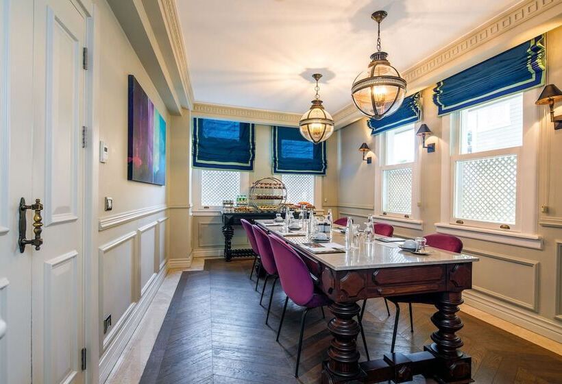 Hotel Hagia Sofia Mansions Istanbul, Curio Collection By Hilton