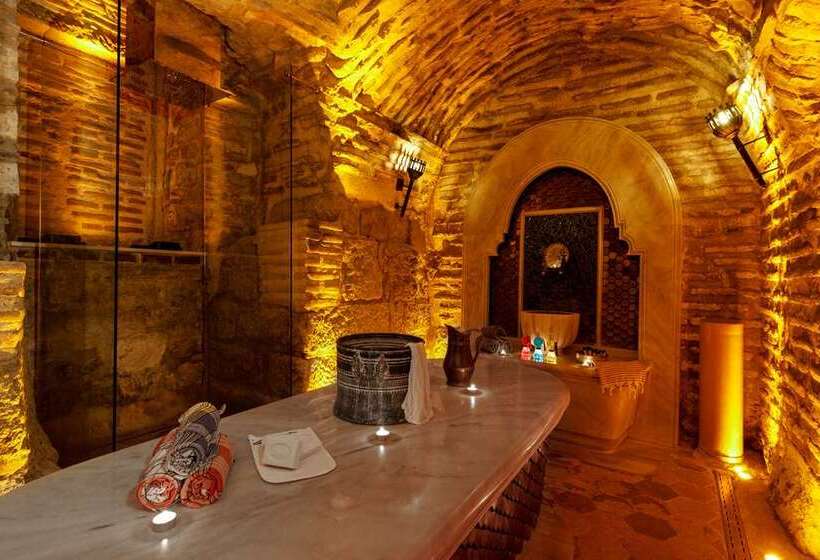 Hotel Hagia Sofia Mansions Istanbul, Curio Collection By Hilton