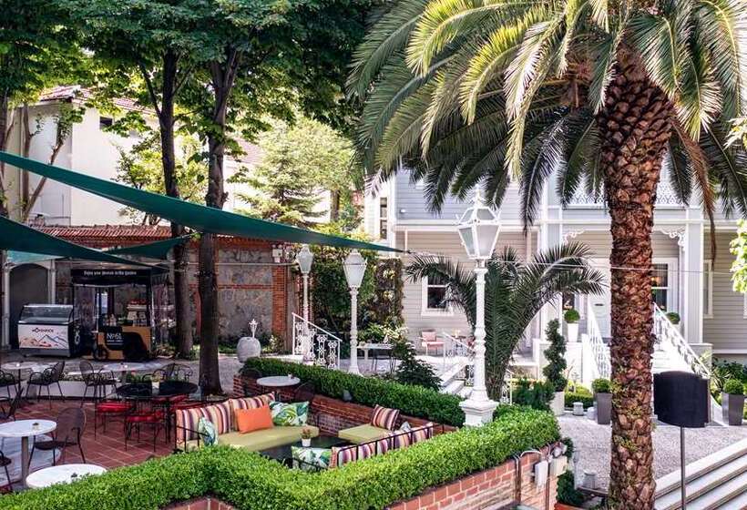 Hotel Hagia Sofia Mansions Istanbul, Curio Collection By Hilton