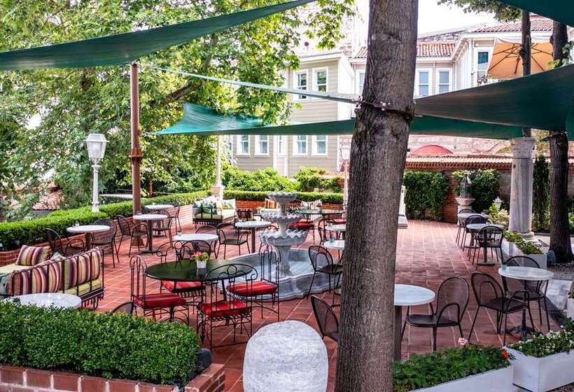 Hotel Hagia Sofia Mansions Istanbul, Curio Collection By Hilton