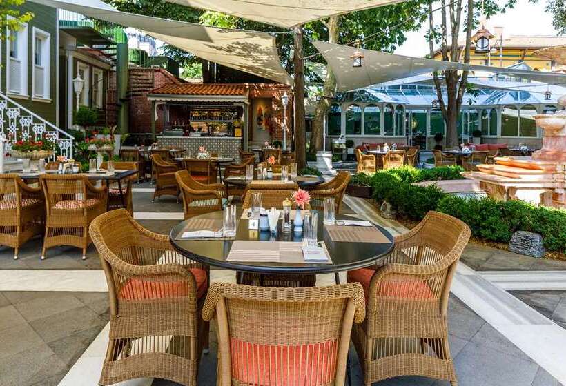 Hotel Hagia Sofia Mansions Istanbul, Curio Collection By Hilton