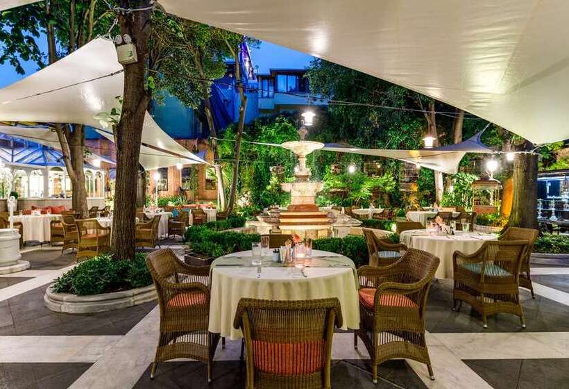 Hotel Hagia Sofia Mansions Istanbul, Curio Collection By Hilton