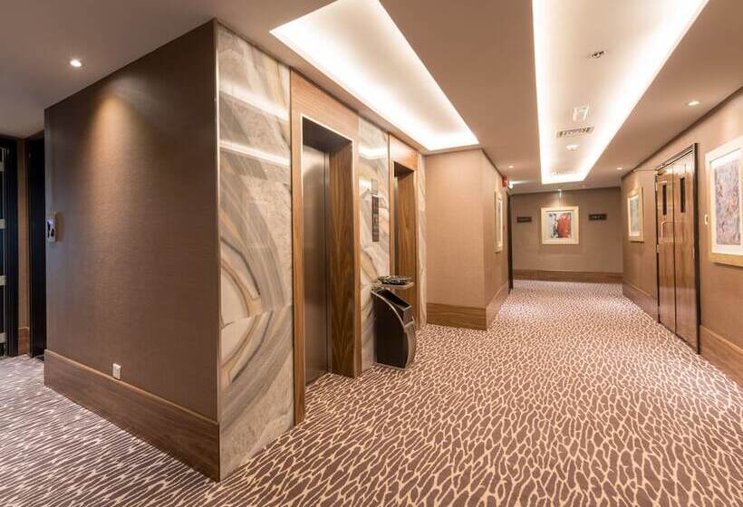 Отель Hawthorn Extended Stay By Wyndham Abu Dhabi City Center