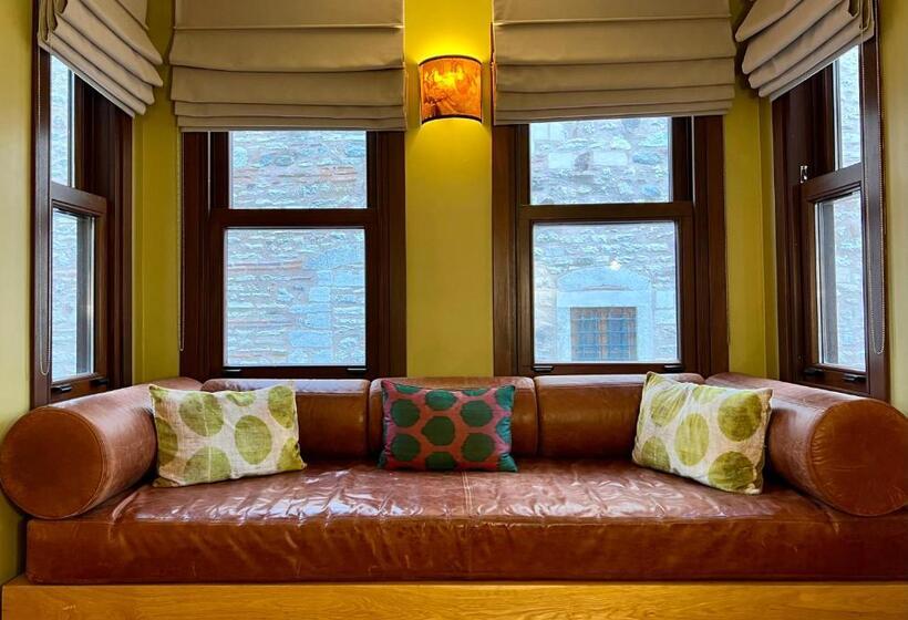 هتل Ibrahim Pasha