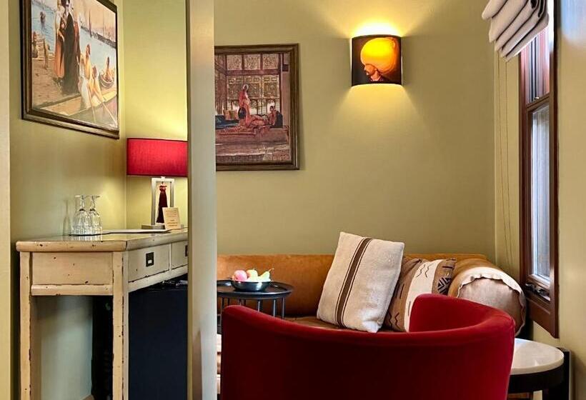 هتل Ibrahim Pasha