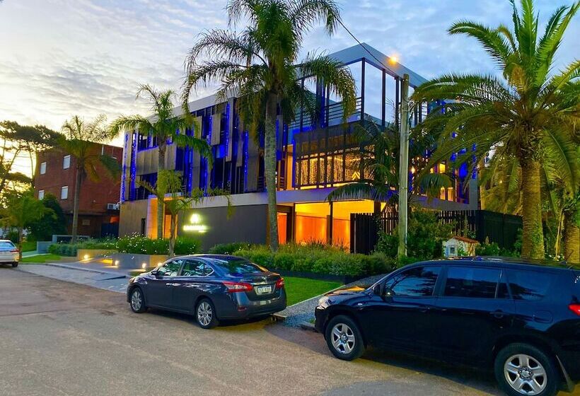 هتل La Capilla  Punta Del Este
