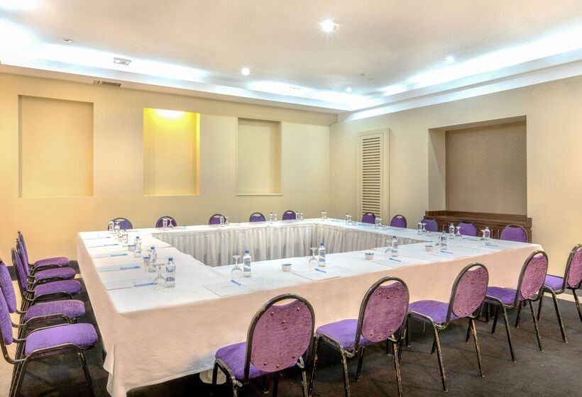 هتل Labranda Ephesus Princess - All Inclusive