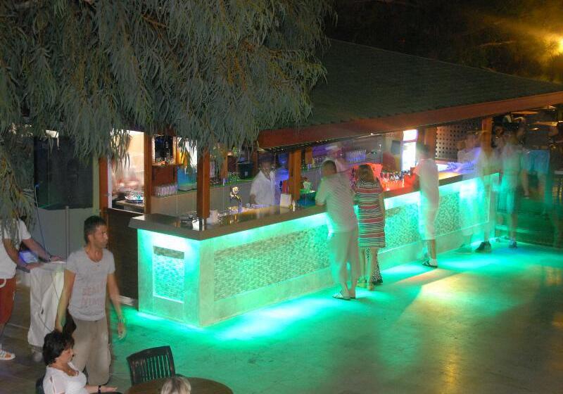 فندق Marmaris Park