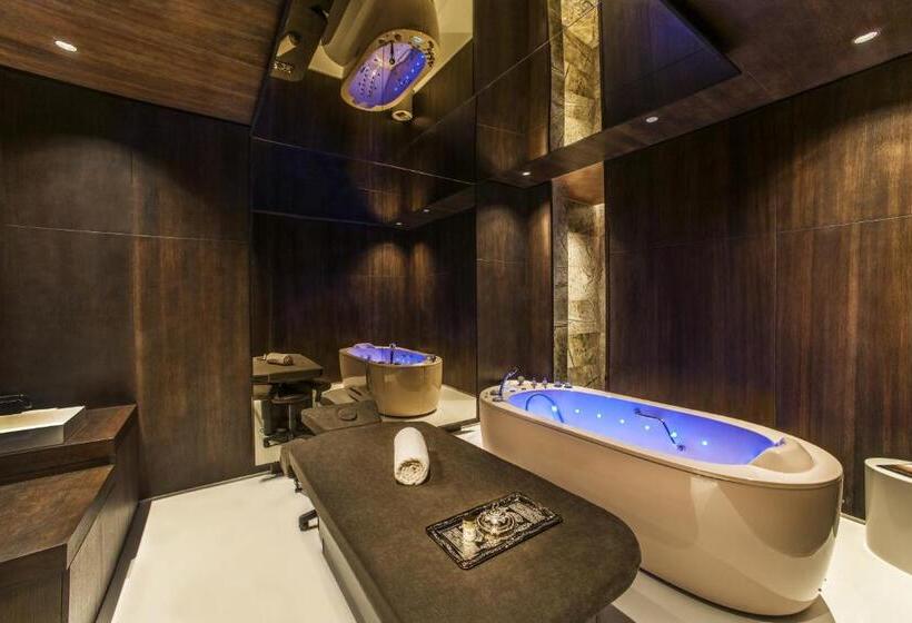 Maxx Royal Kemer Resort