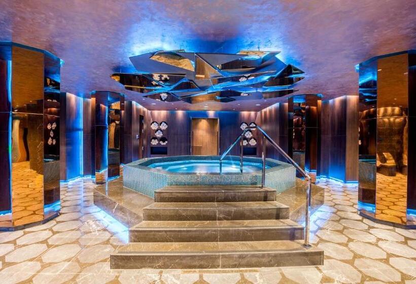 Maxx Royal Kemer Resort