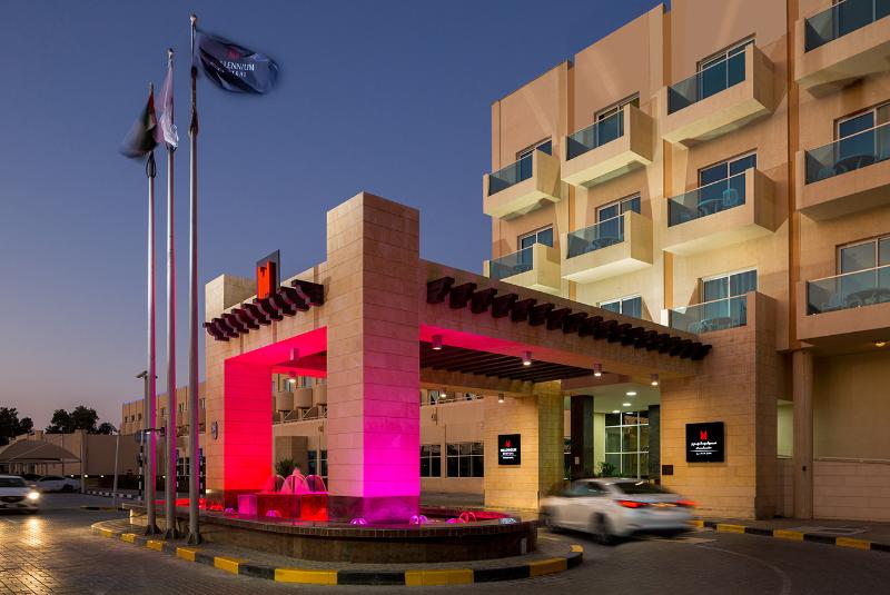 Metropolitan Al Mafraq Hotel