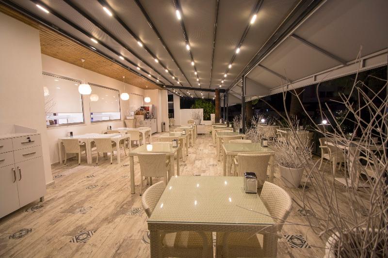 Отель Munamar Beach Residence