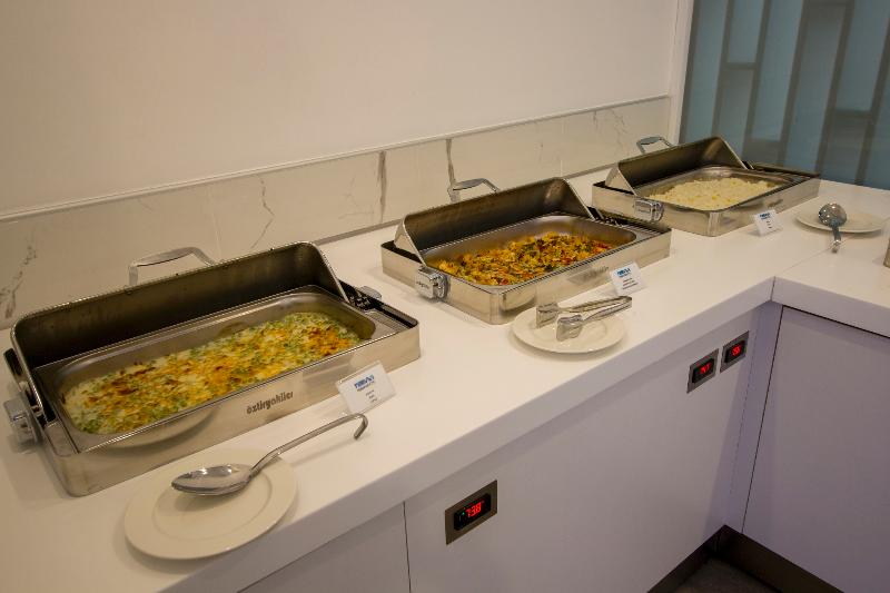 Отель Munamar Beach Residence