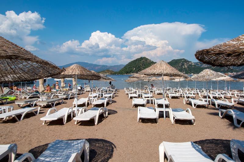 Отель Munamar Beach Residence