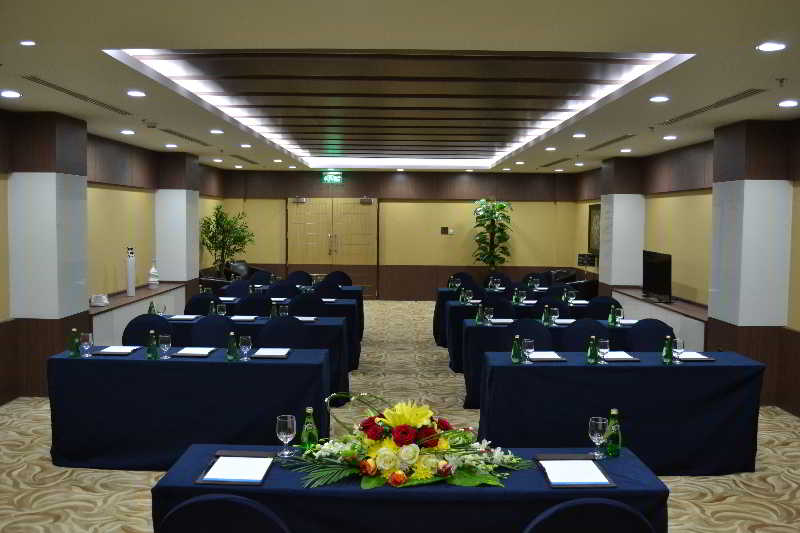 هتل Oceanic Khorfakkan Resort & Spa