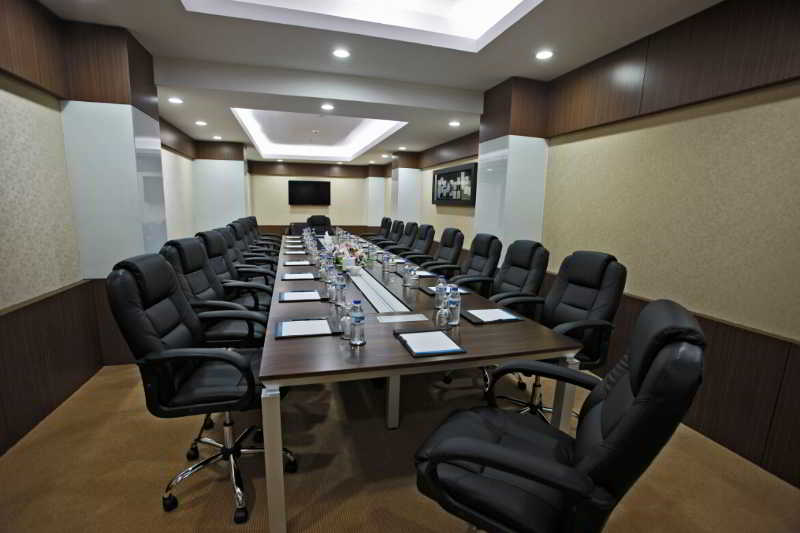 هتل Oceanic Khorfakkan Resort & Spa