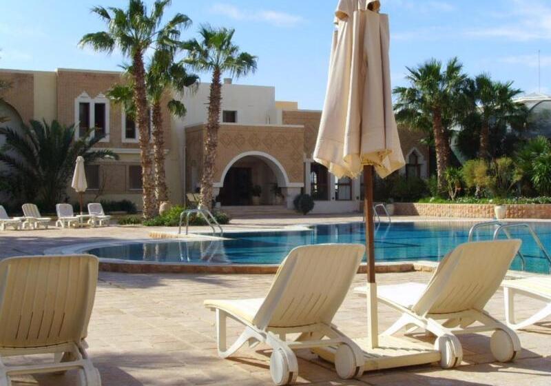 호텔 Palm Beach Palace Tozeur