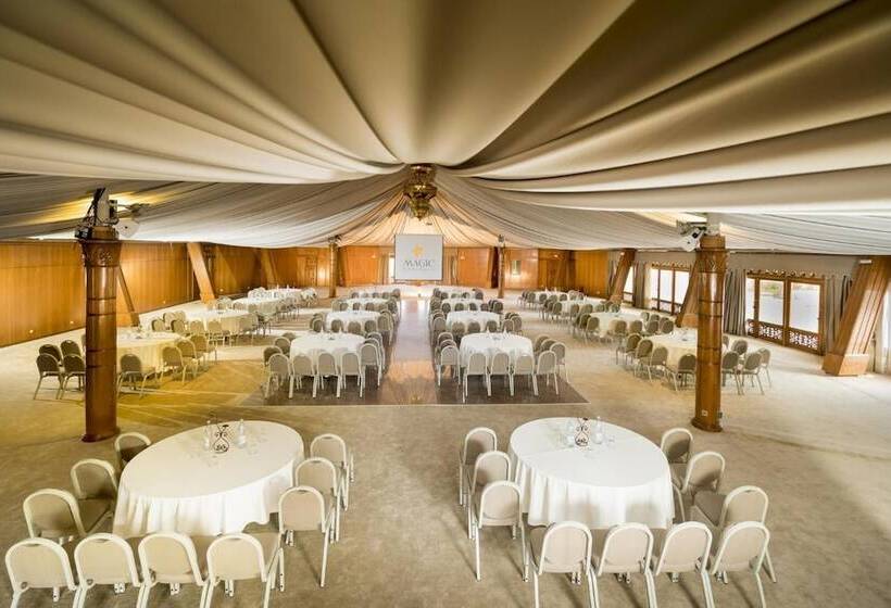 호텔 Palm Beach Palace Tozeur