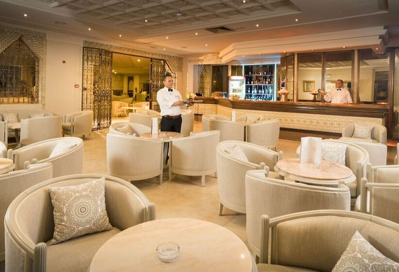 호텔 Palm Beach Palace Tozeur