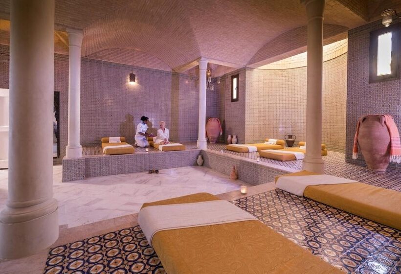 هتل Palm Beach Palace Tozeur