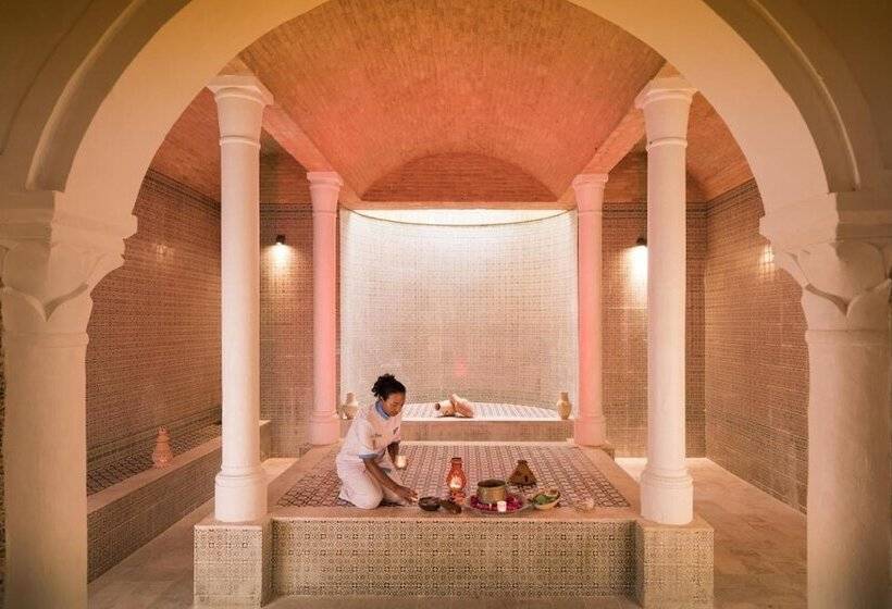 호텔 Palm Beach Palace Tozeur