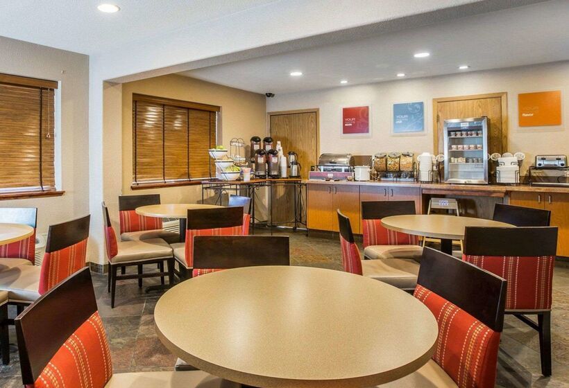 호텔 Quality Inn Lone Pine Near Mount Whitney