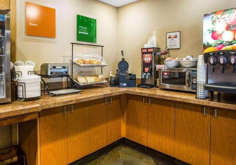 호텔 Quality Inn Lone Pine Near Mount Whitney