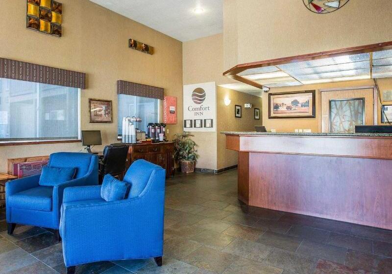 호텔 Quality Inn Lone Pine Near Mount Whitney