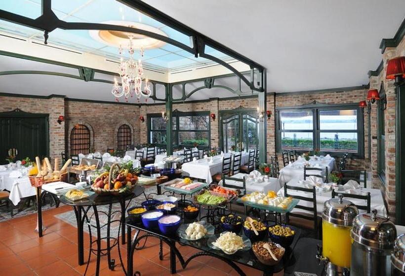 Radisson Hotel Istanbul Sultanahmet