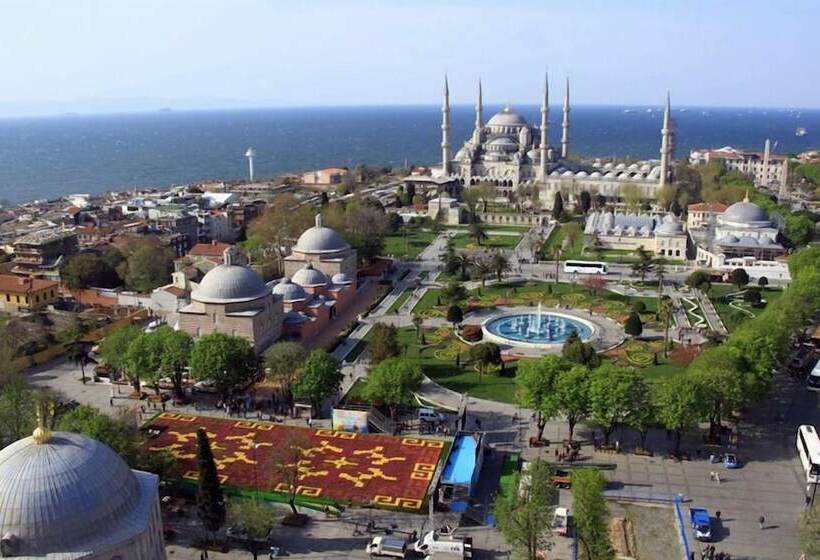 Hotel Ramada Istanbul Grand Bazaar