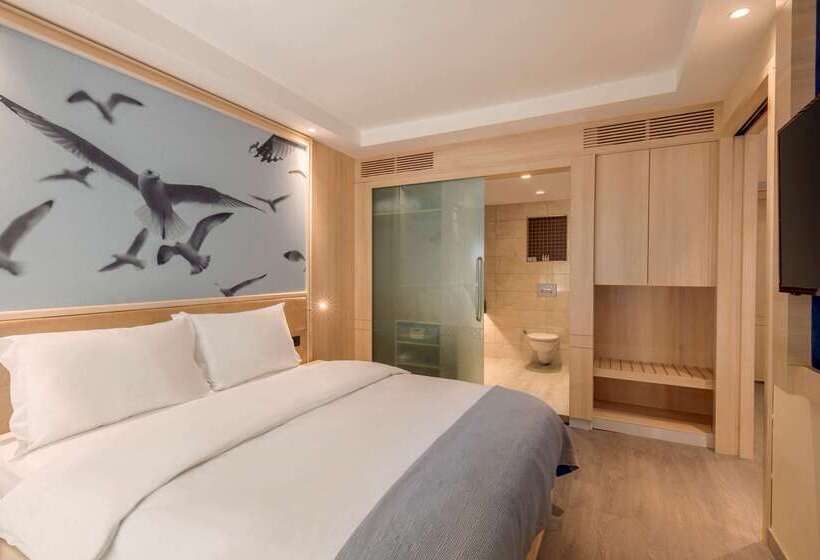 فندق Ramada By Wyndham Istanbul Old City