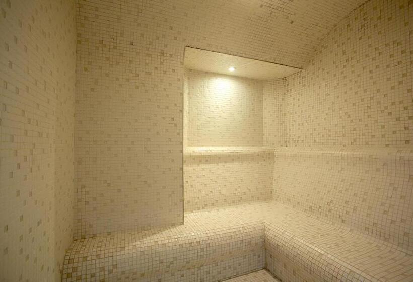 ホテル Ramada By Wyndham İstanbul Taksim