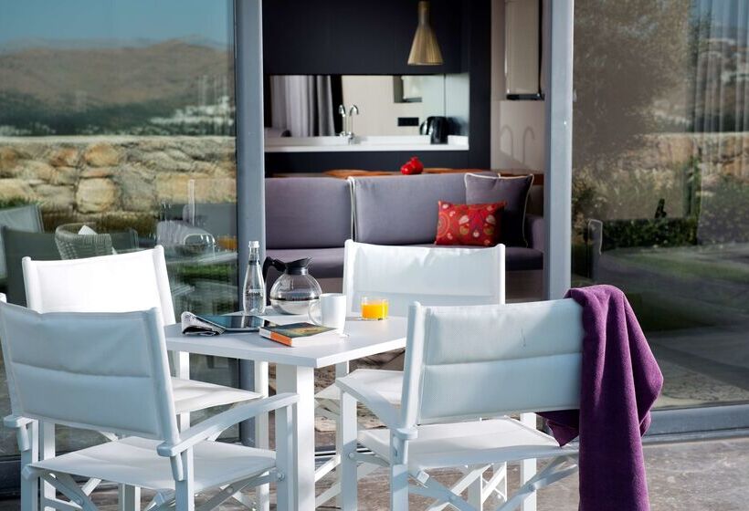 Отель Ramada Resort By Wyndham Bodrum