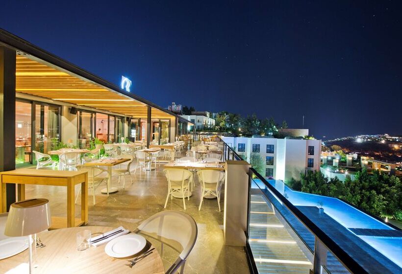 Отель Ramada Resort By Wyndham Bodrum