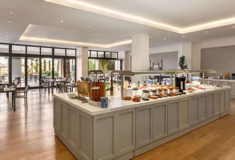 Отель Ramada Resort By Wyndham Bodrum