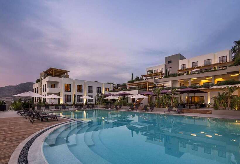 Отель Ramada Resort By Wyndham Bodrum