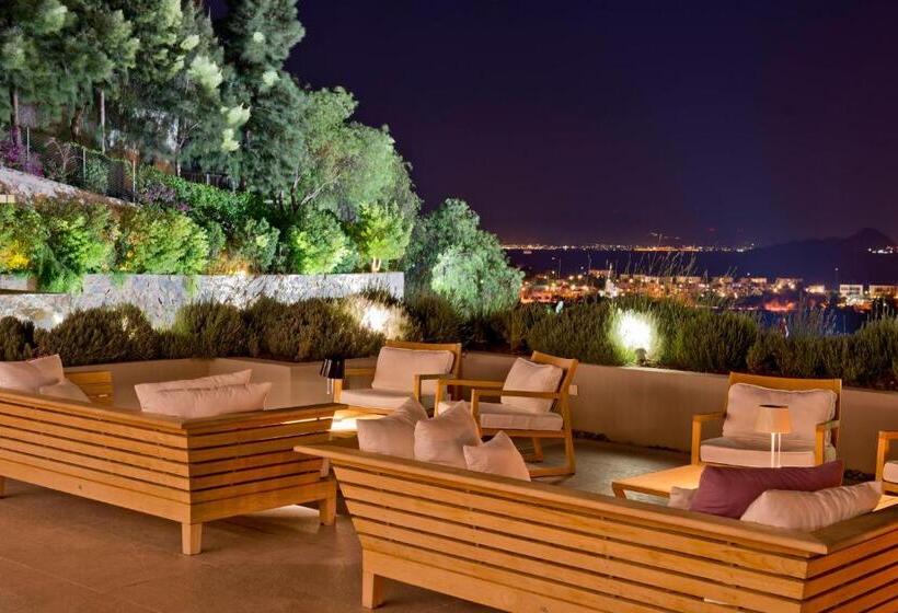 Отель Ramada Resort By Wyndham Bodrum