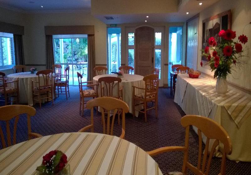 هتل Regency Suites