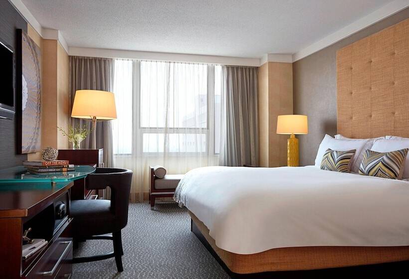هتل Renaissance Columbus Downtown